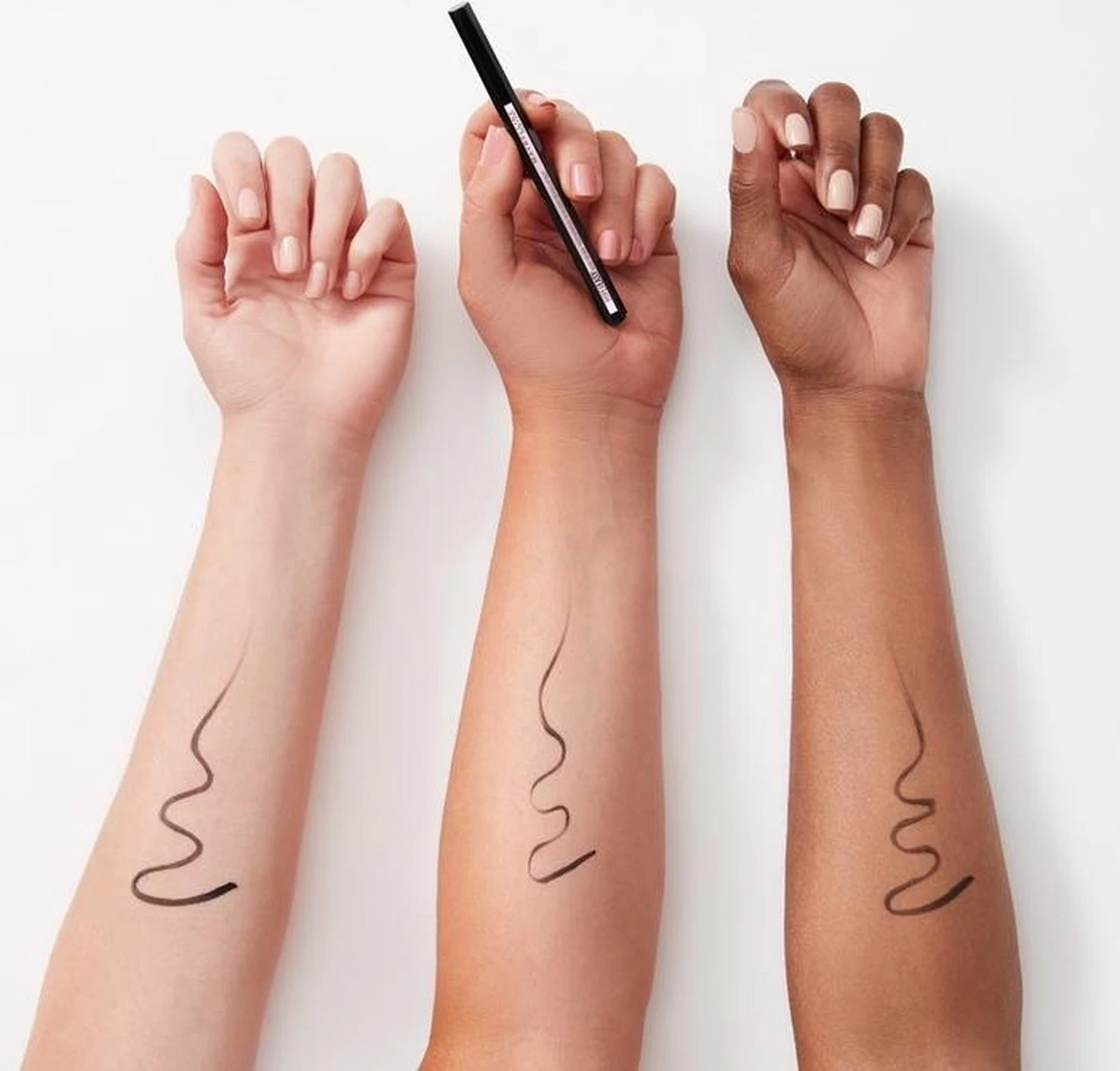 Maybelline Hyper Easy Liner Liquid Eyeliner - 800 Knockout Black - Afbeelding 12