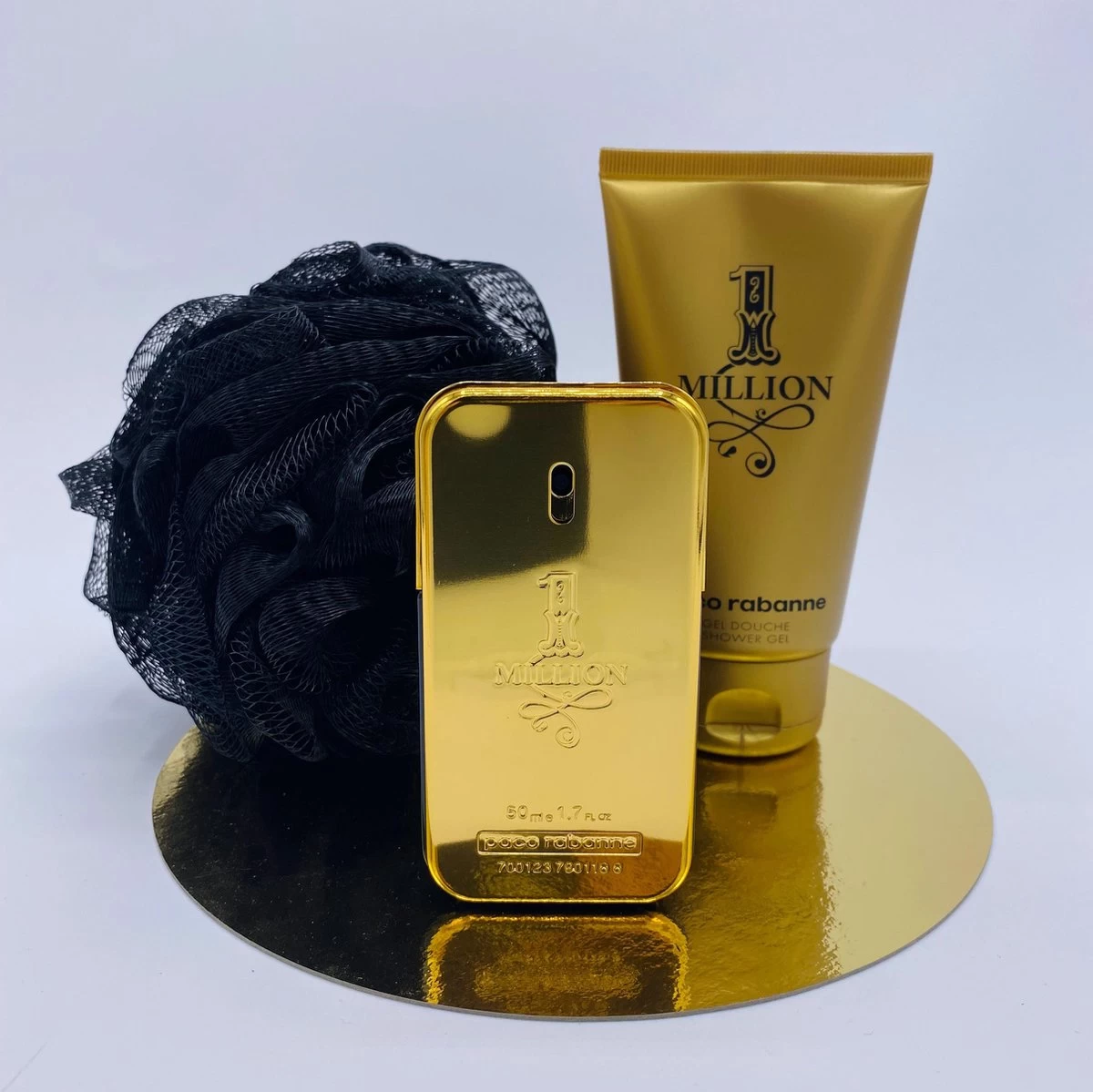 Cadeau Voor Man One Million Paco Rabanne Mannen Eu De Toilet En Shower Gel - Mannen Parfum - Geschenkset Mannen - Verjaardag - Gadgets Mannen - Paco Rabanne 1 Million - Parfum Voor Heren - 3 Producten - Afbeelding 3