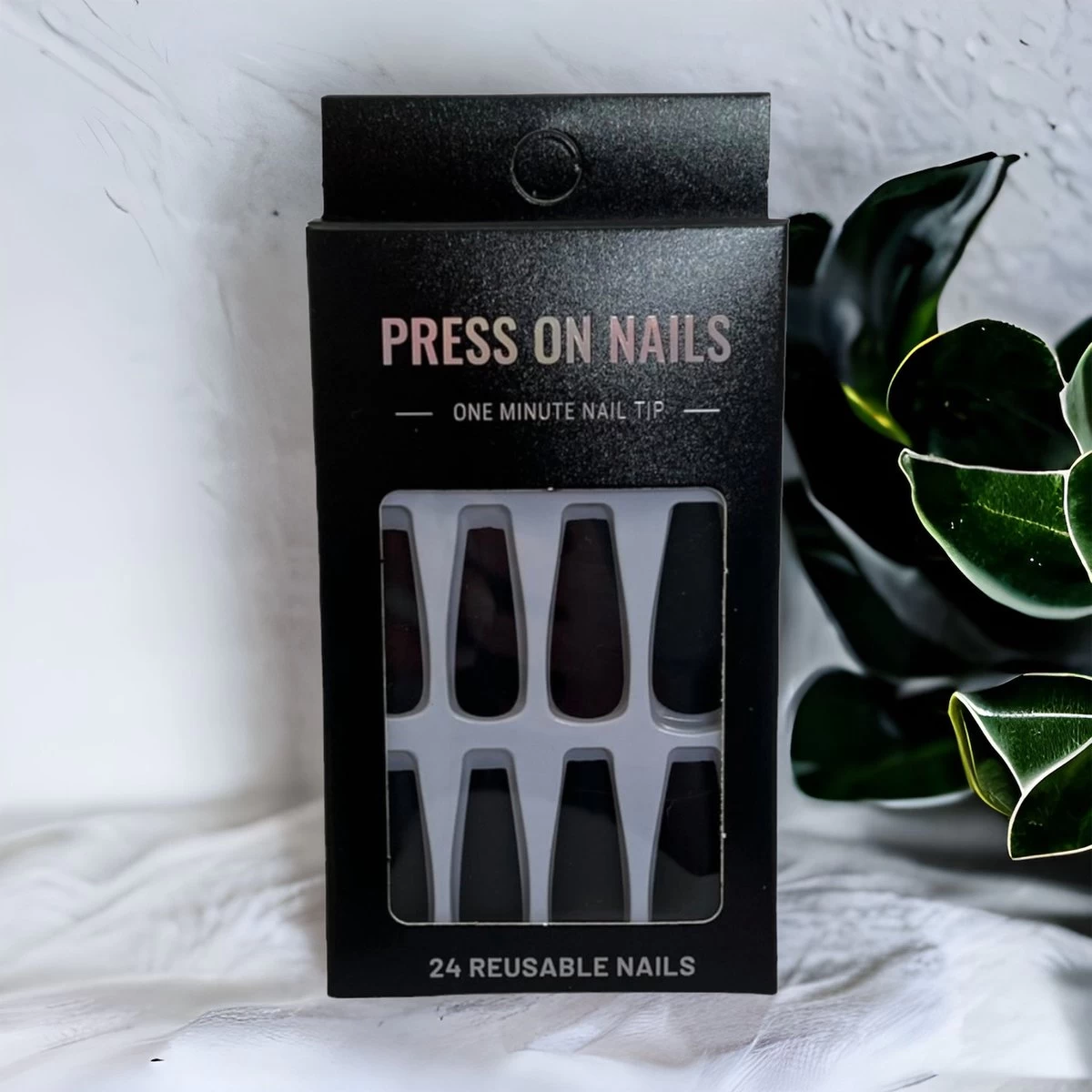 Merkloos Press On Nails - Nep Nagels – Zwart - Matte - Coffin - Manicure - Plak Nagels - Kunstnagels Nailart – Zelfklevend - Afbeelding 4