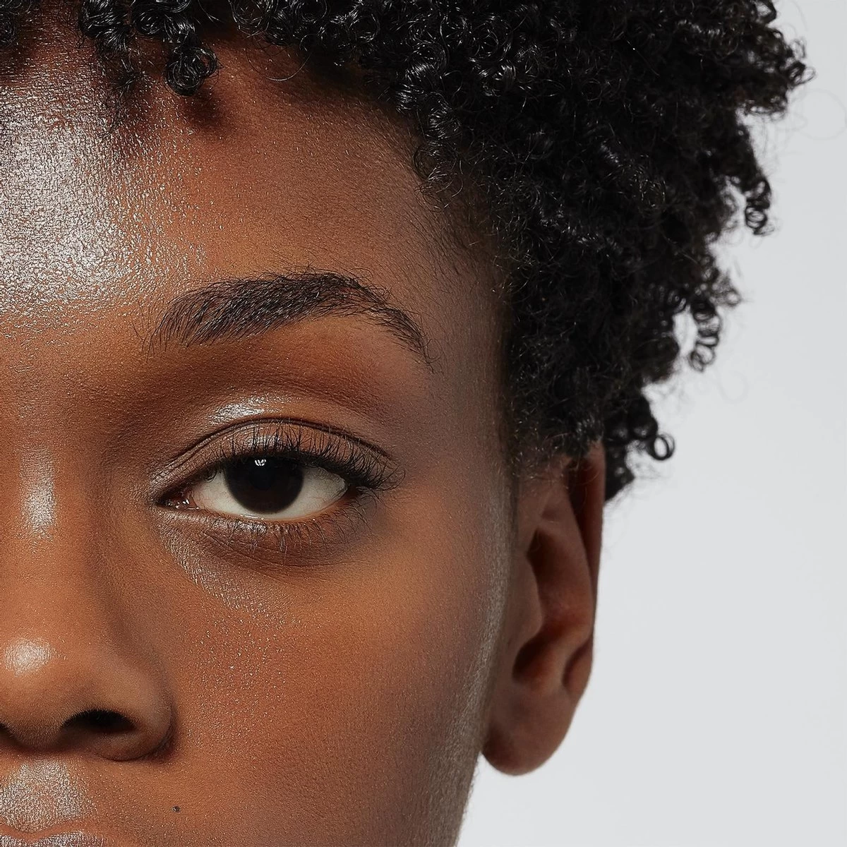 L’Oréal Paris Infaillible Magic Loose Powder - Transparant - Afbeelding 2