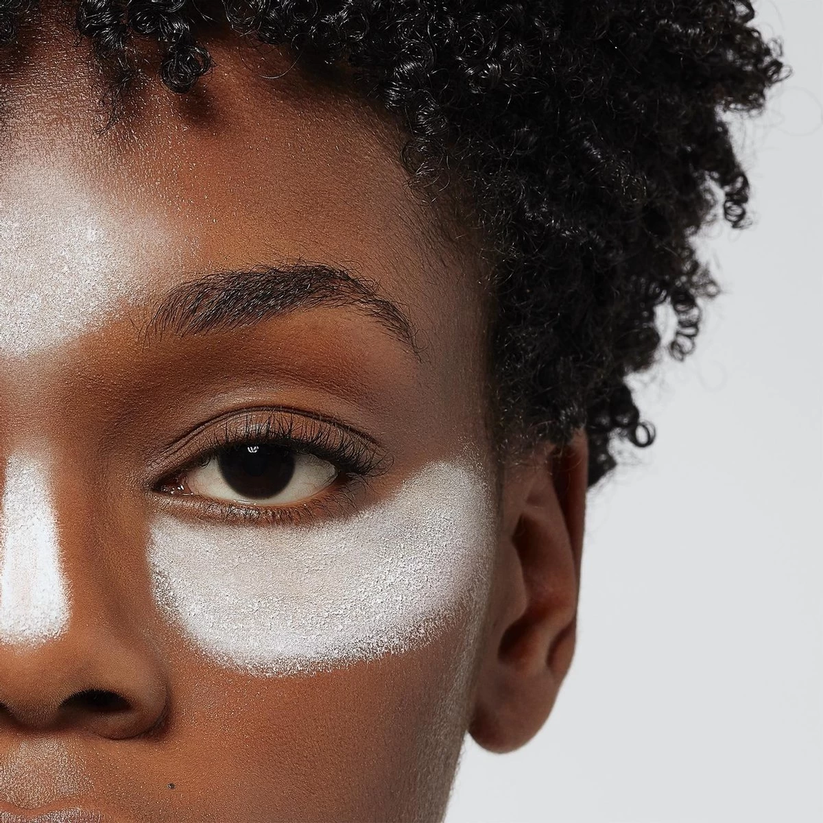 L’Oréal Paris Infaillible Magic Loose Powder - Transparant - Afbeelding 5