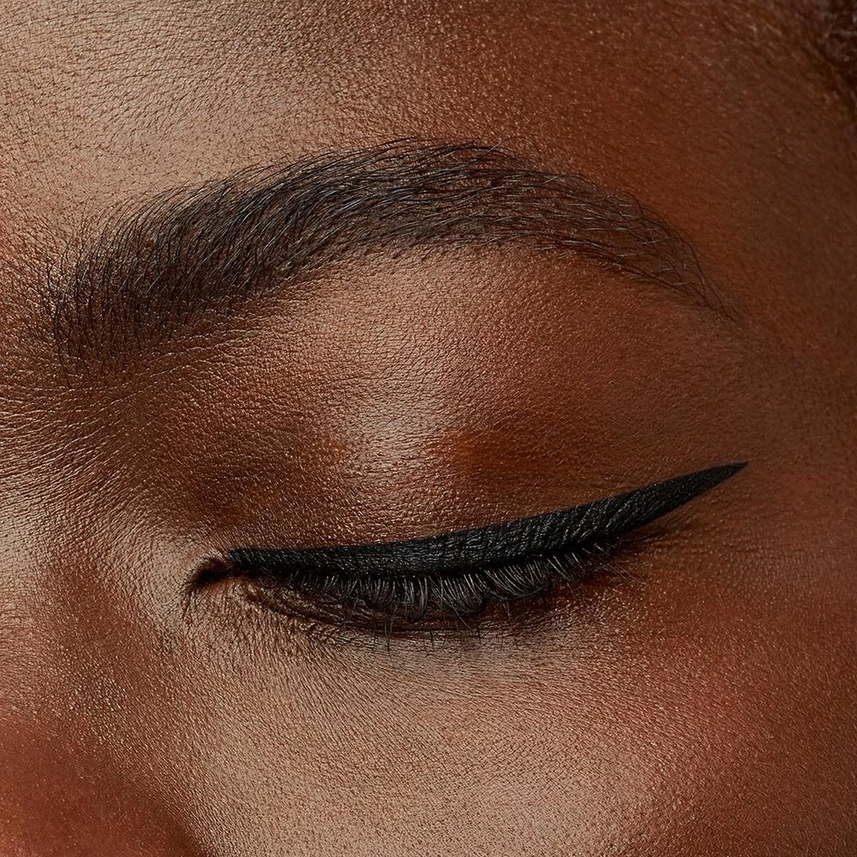 Bourjois Contour Clubbing Waterproof Oogpotlood - 41 Black Party - Afbeelding 13