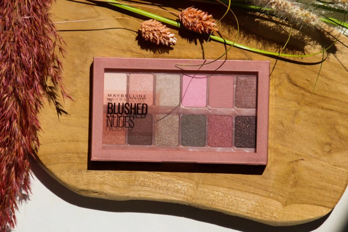 Maybelline The Blushed Nudes OogschaduwPalette - 12 Roze Nude Tinten - Afbeelding 5