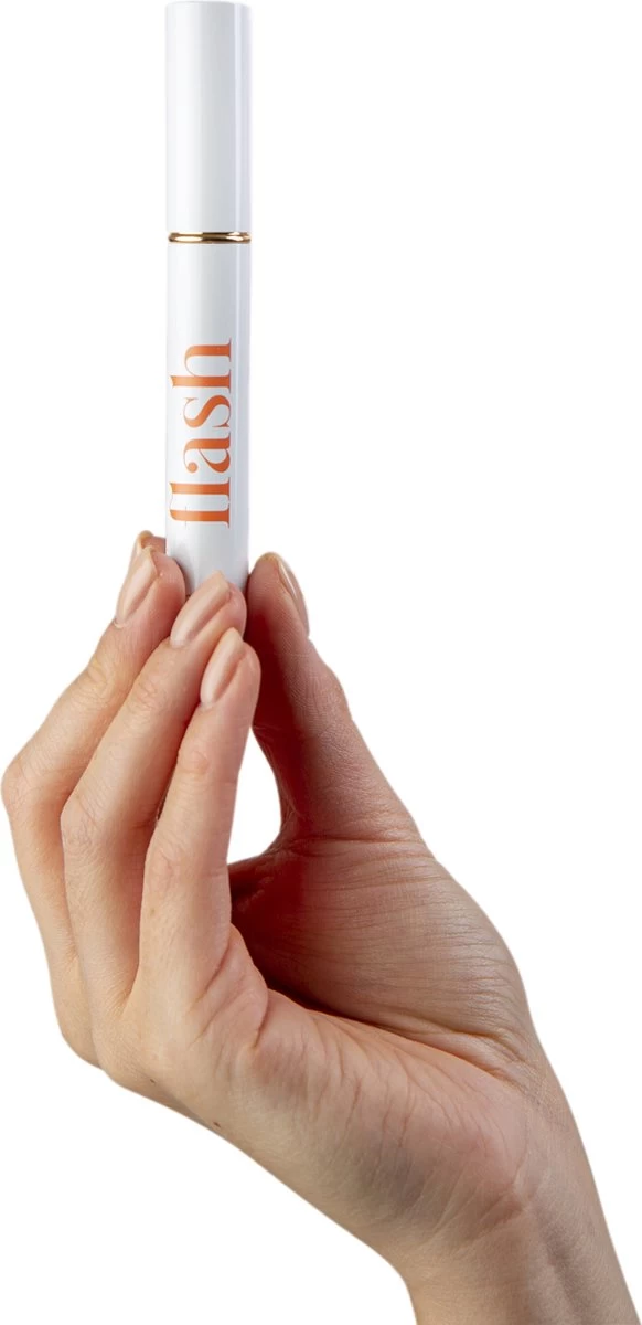 Célie Beauty FLASH - Wimperserum - Binnen 1 Week Zichtbaar Resultaat - 100% Vegan - Wimpergroei - Wimperverzorging - Volle Wimpers - Dikke Wimpers - 3ml - Hydraterend - Afbeelding 5